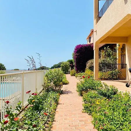 Duplex Vue Piscine B *